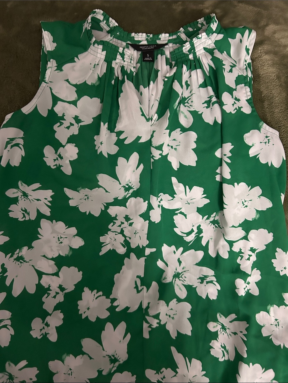 Simply Vera Vera Wang Green and White Floral Sleeveless Camisole